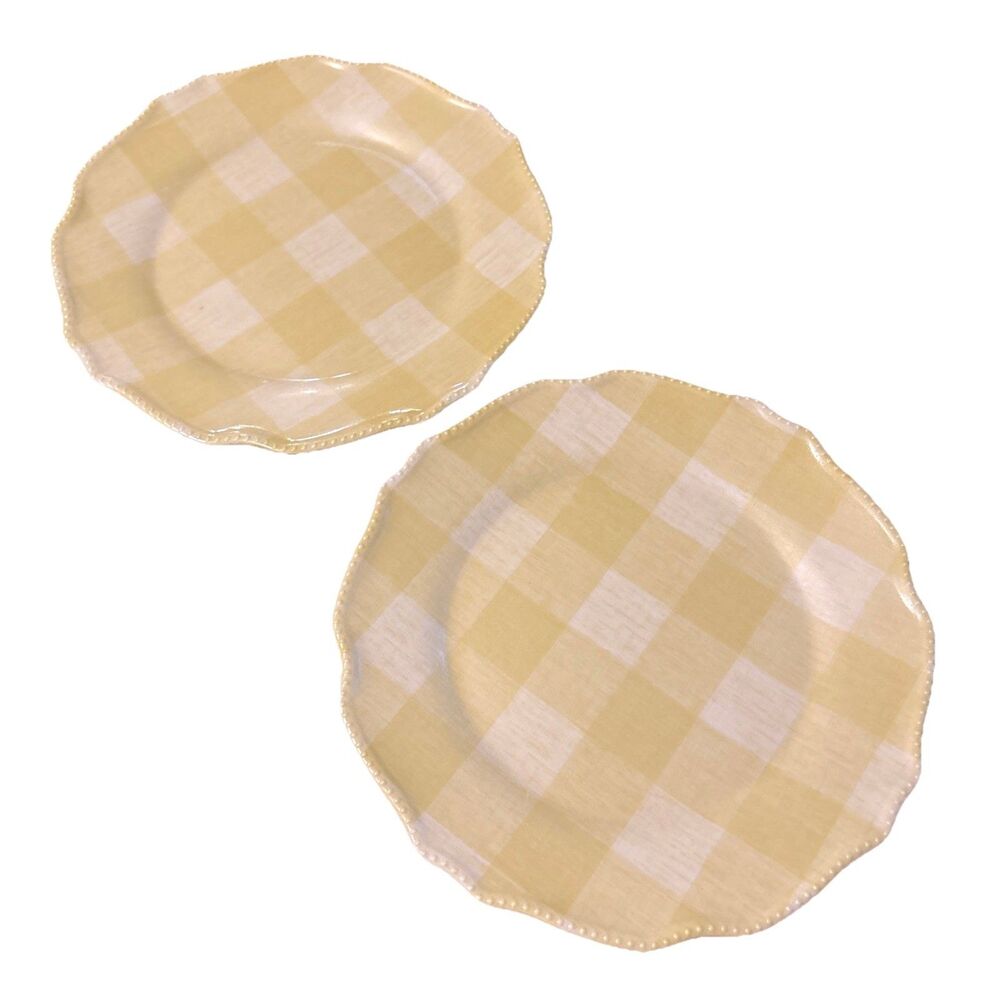 Set of 2 April Cornell Yellow Plaid Scalloped Melamine Dinner Plates  10.5"